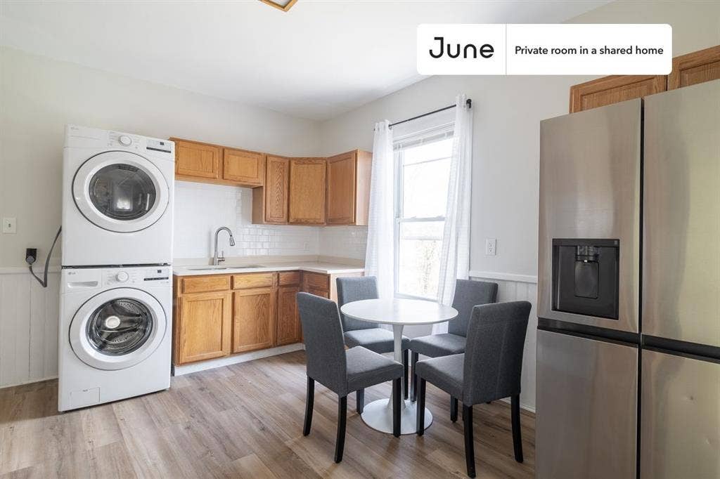 3 BR in Boston