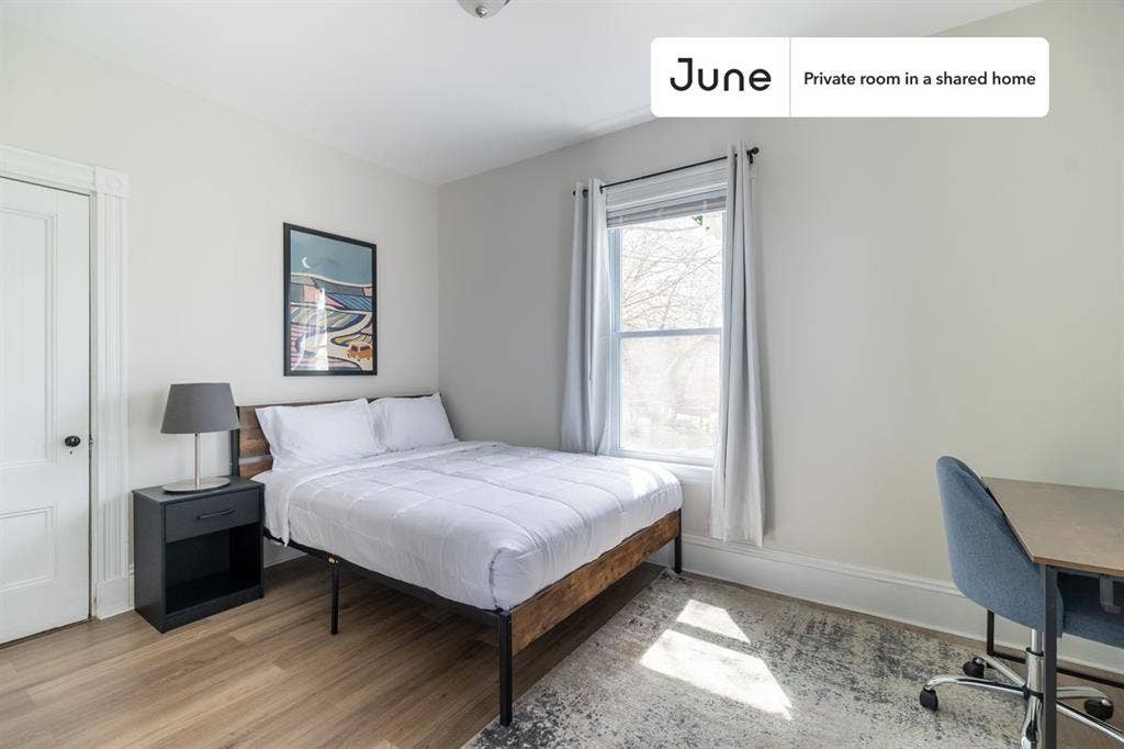 3 BR in Boston