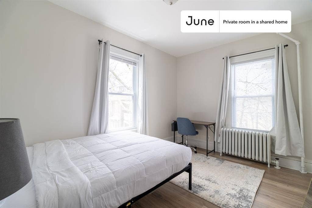 3 BR in Boston
