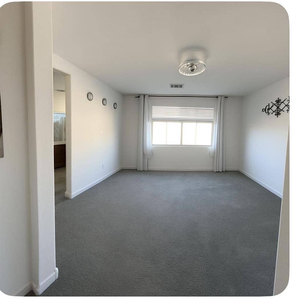 🏡 DRAMA-FREE ROOMMATES WANTED!