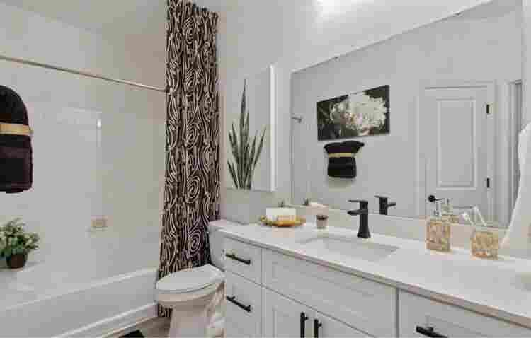 Apartment for Sublet
in West Ashley