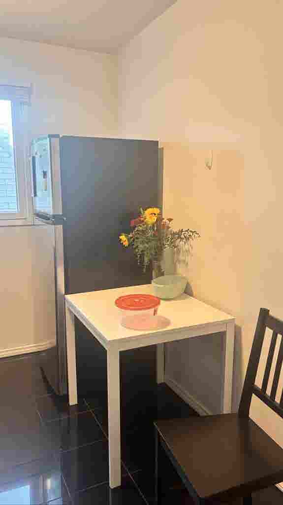 Room Rental in Hollywood| Temporary