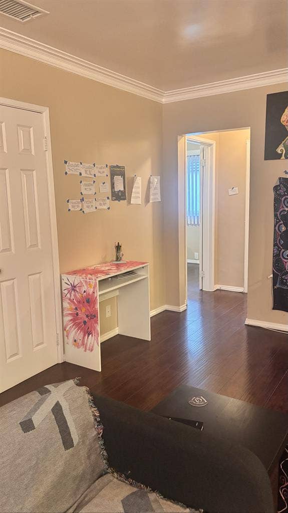 Room Rental in Hollywood| Temporary
