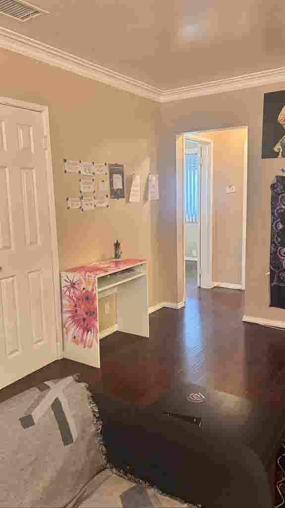 Room Rental in Hollywood| Temporary