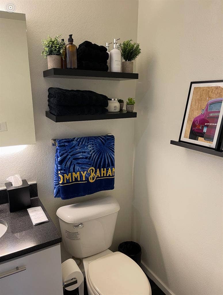 $Bath + 1 Month Free