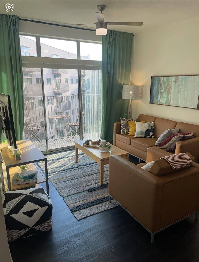 $Bath + 1 Month Free