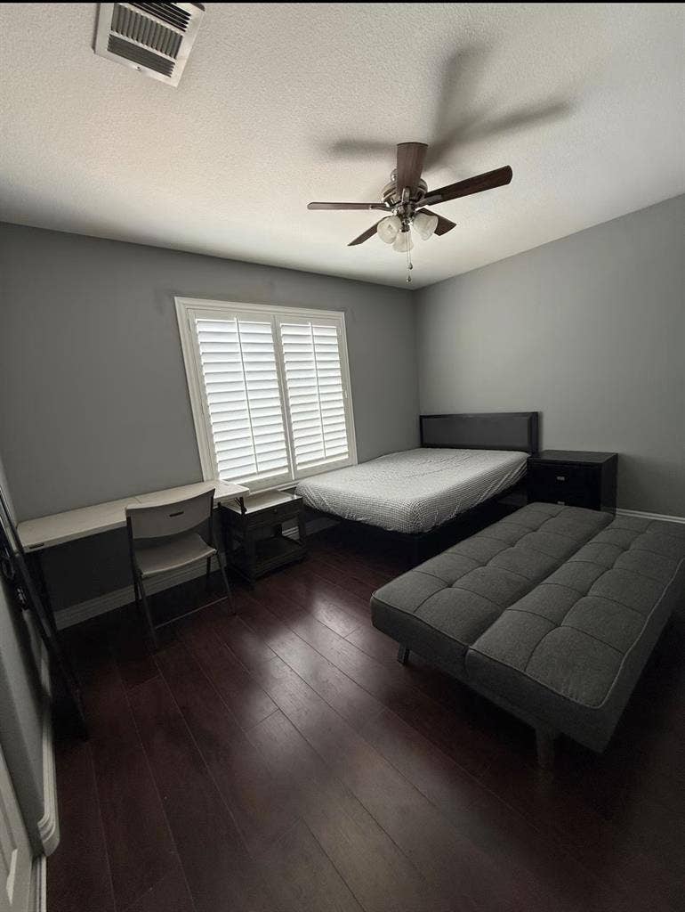 Modern Room w/ private bath