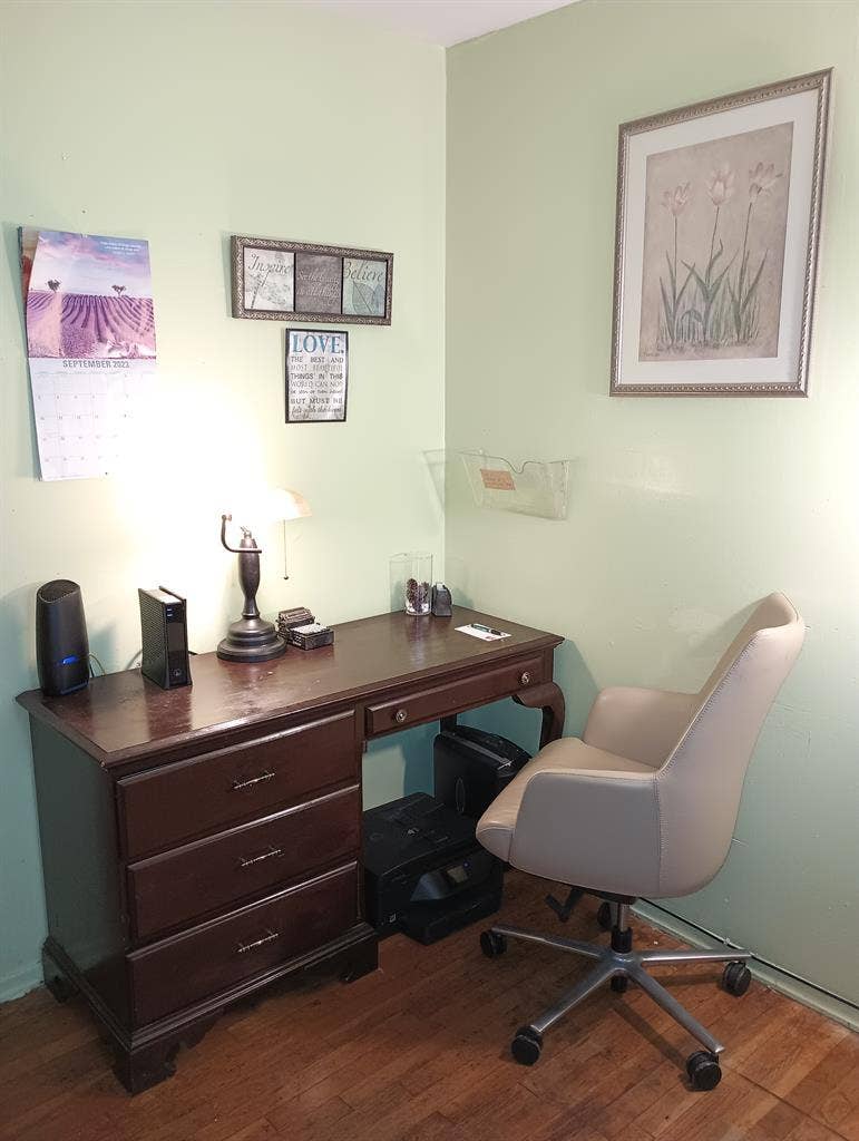 Furnished Room