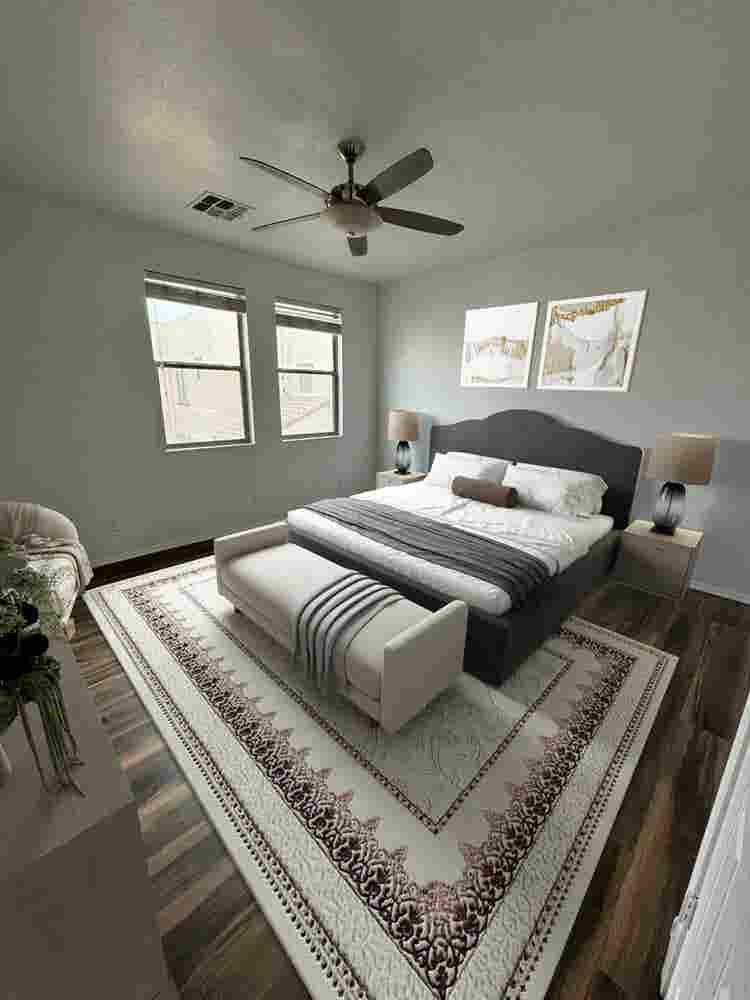 Master w/ Private Bath Near ASU