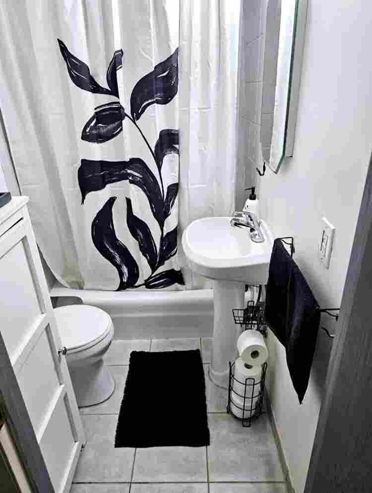 2 Connected Bedrooms Upper Level