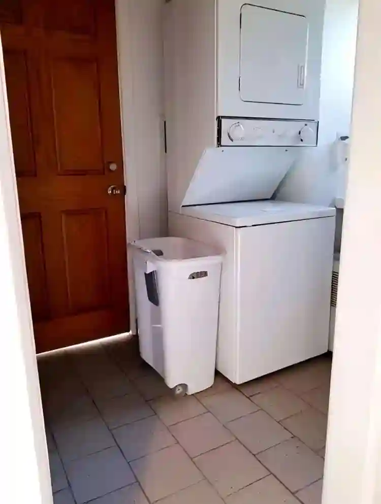 2 Connected Bedrooms Upper Level