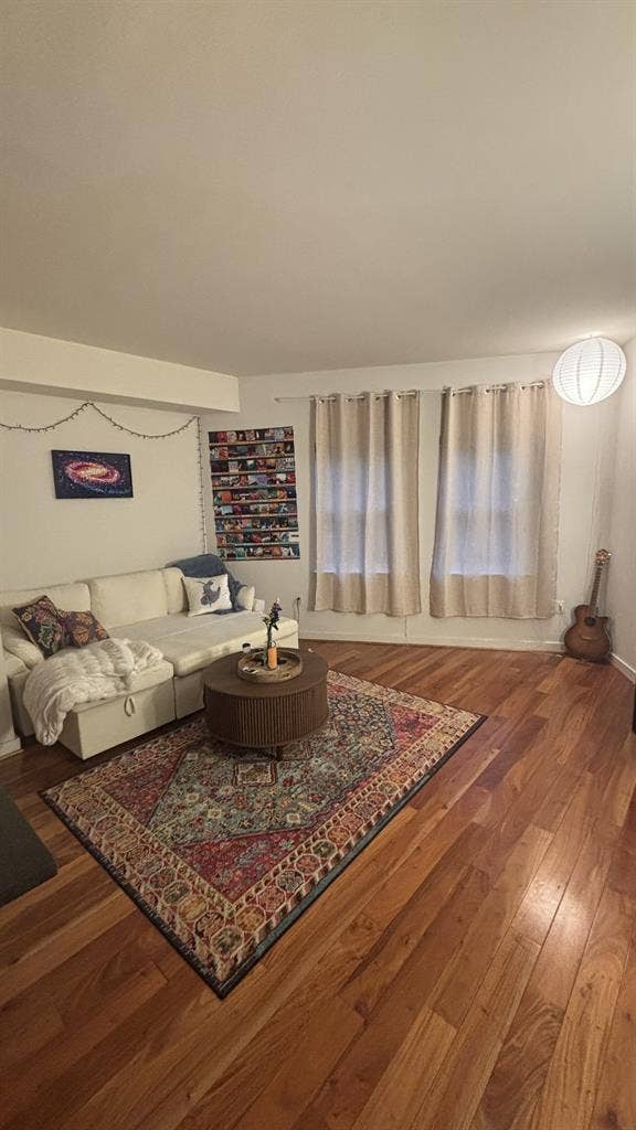 Cozy  Apartment  Close to UVA