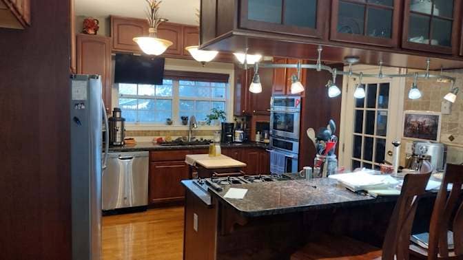 Gorgeous home spacious great local