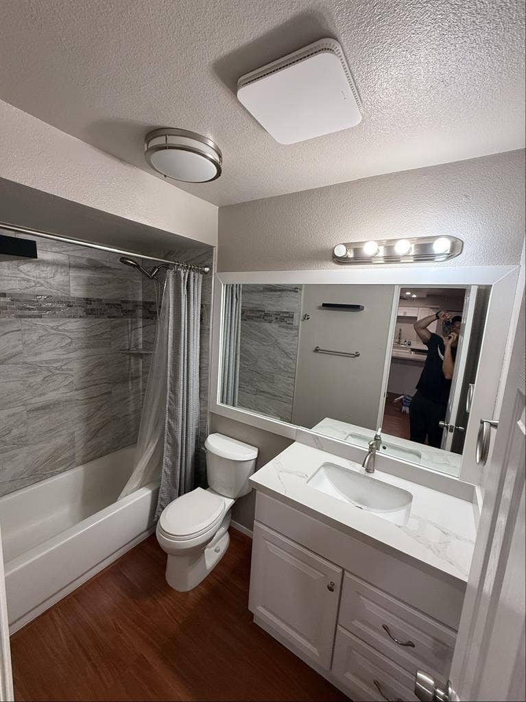 I don’t pay for app
 ! RM wanted