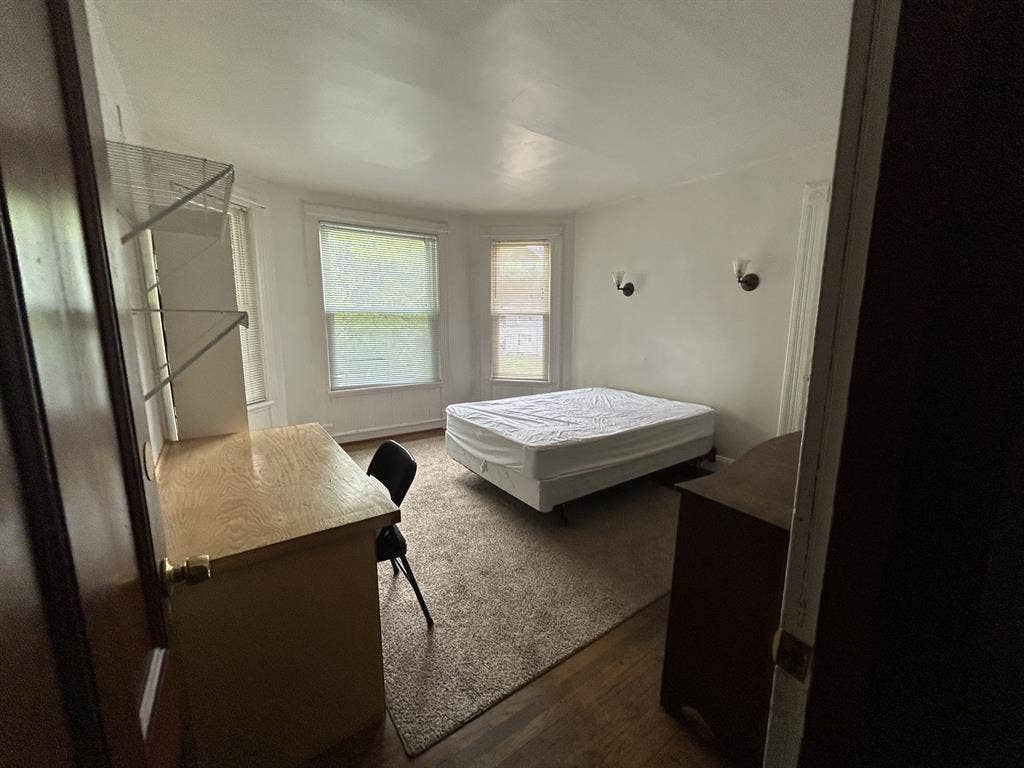 Student rooms and houses!