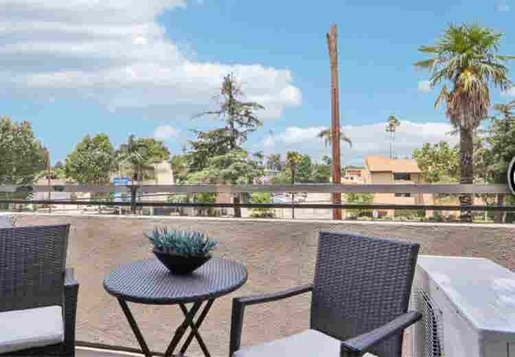 Renting my living room