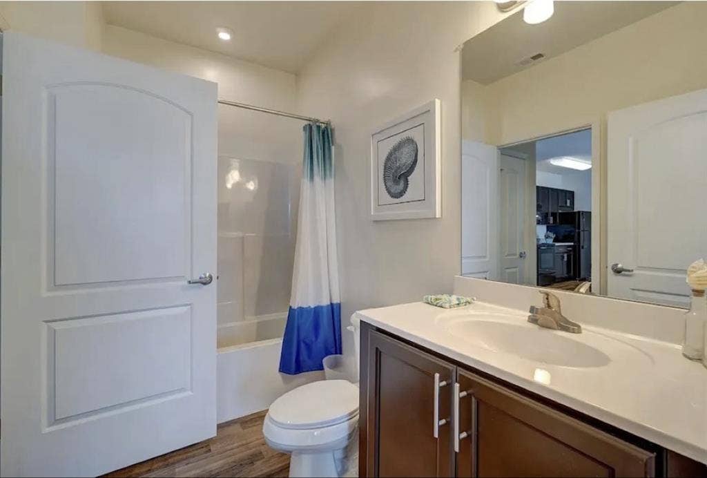 Room in Dover – Private Bath