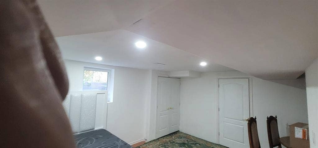 full bathroom basement