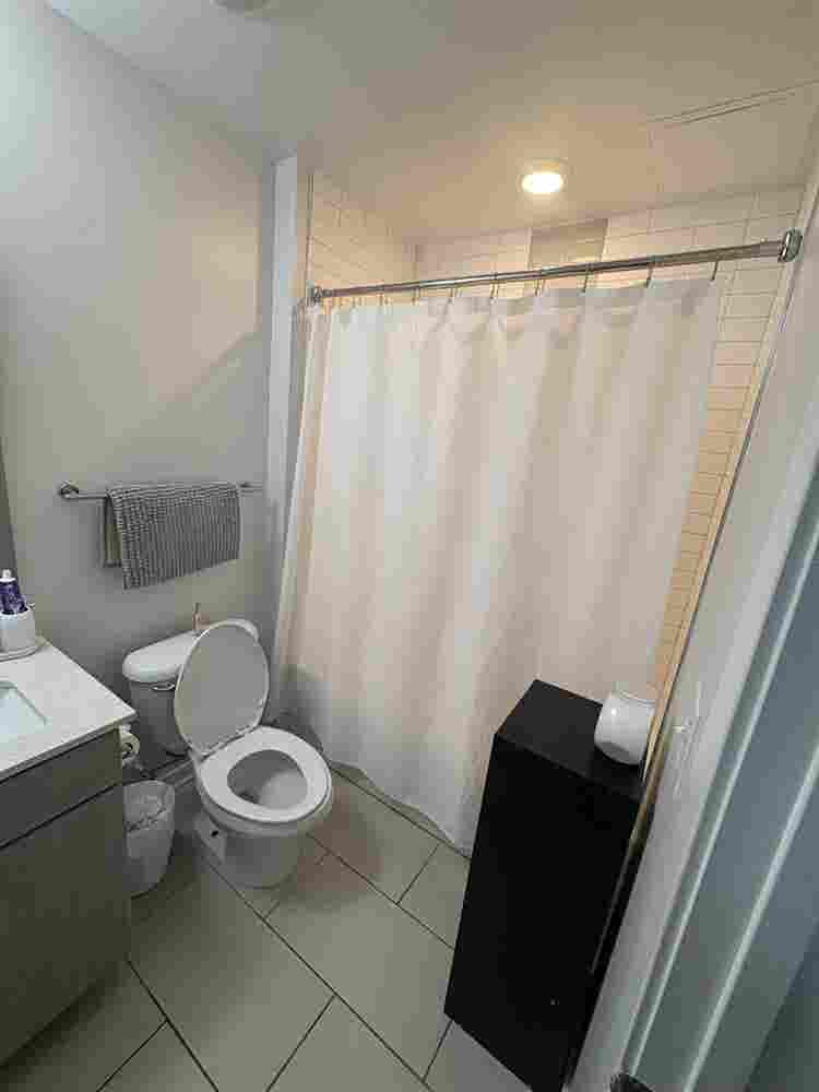 Subleaser needed! Spring !