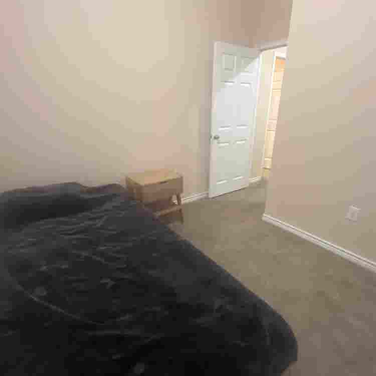 hundred, thirty rent /deposit