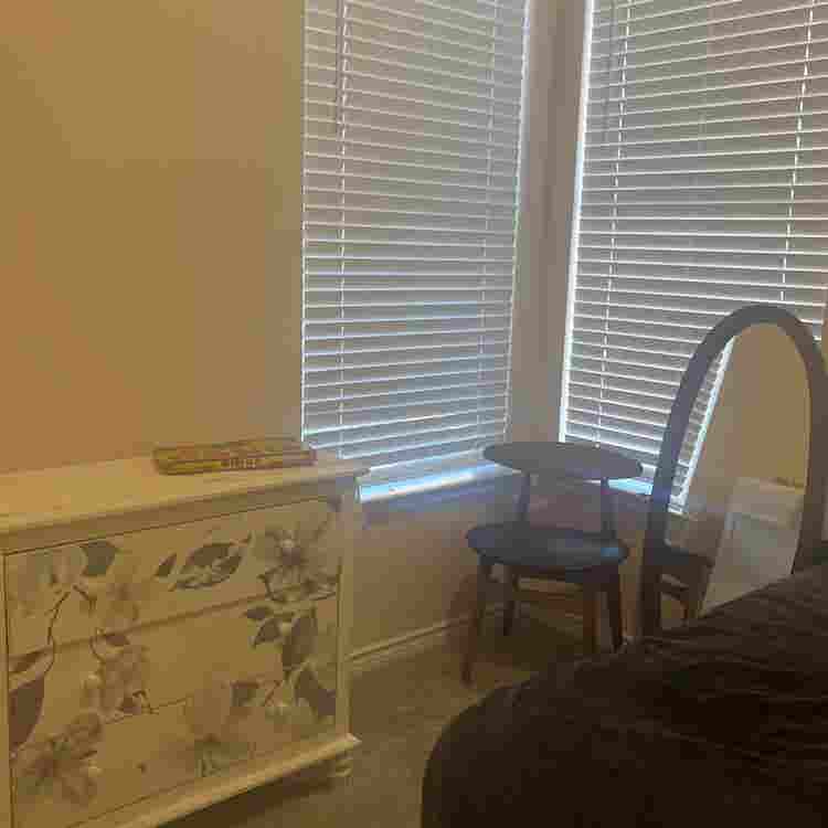 hundred, thirty rent /deposit