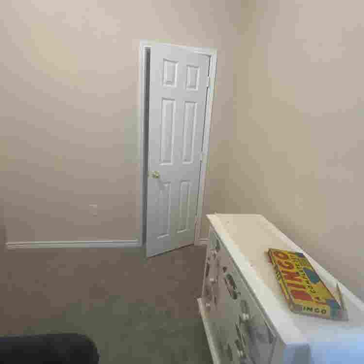 hundred, thirty rent /deposit