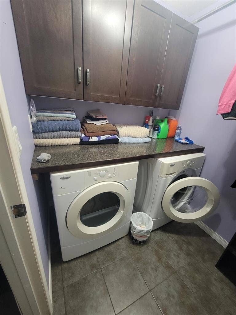 Room rental Big house!