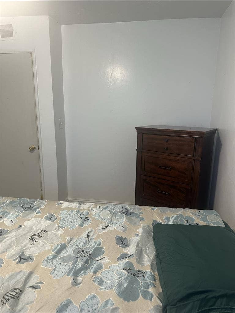 Room for rent