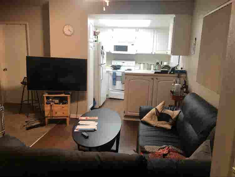 Room by Burbank/Glendale border