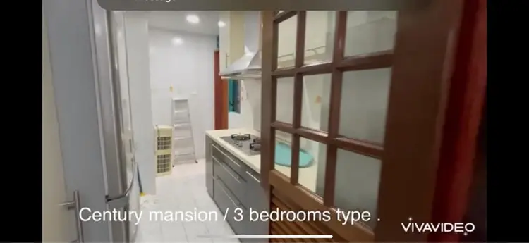 Looking for a flatmate