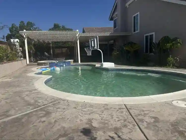 Room for rent in beautiful home