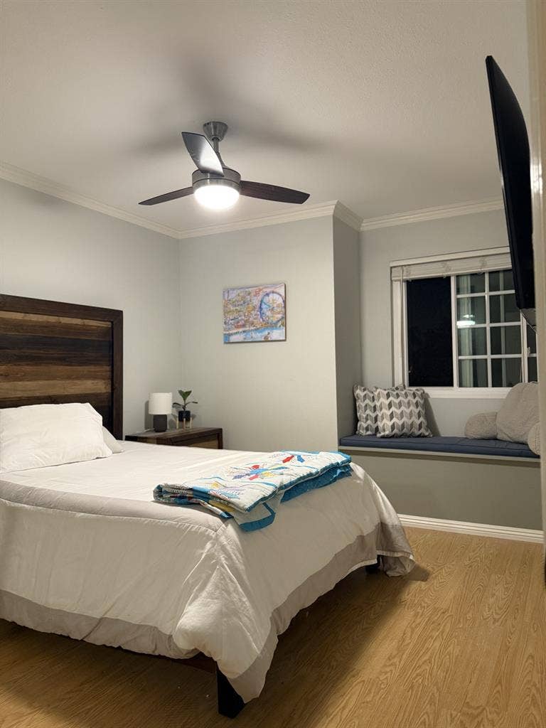 Room for rent in beautiful home