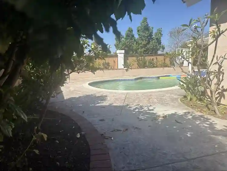 Room for rent in beautiful home