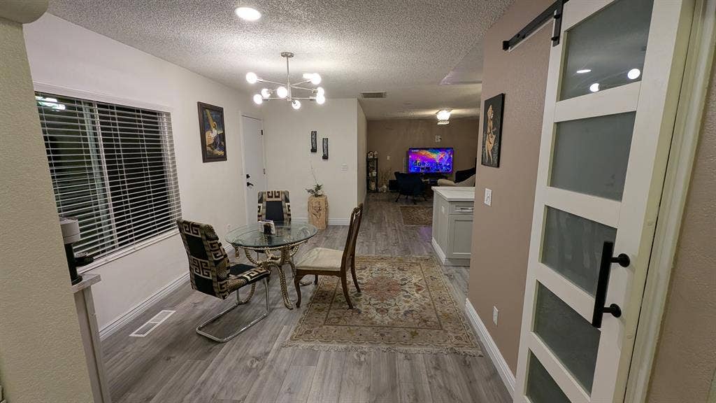 Room for rent close to DMV