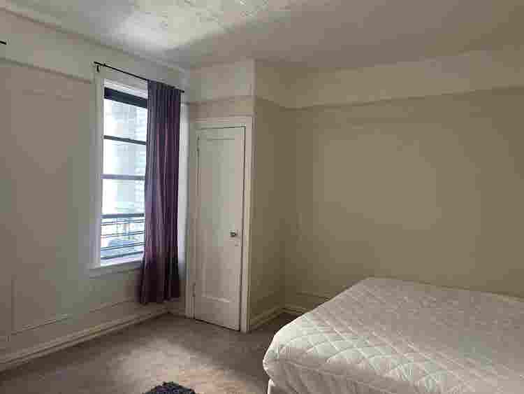 Furnished room for rent, util. Inc.