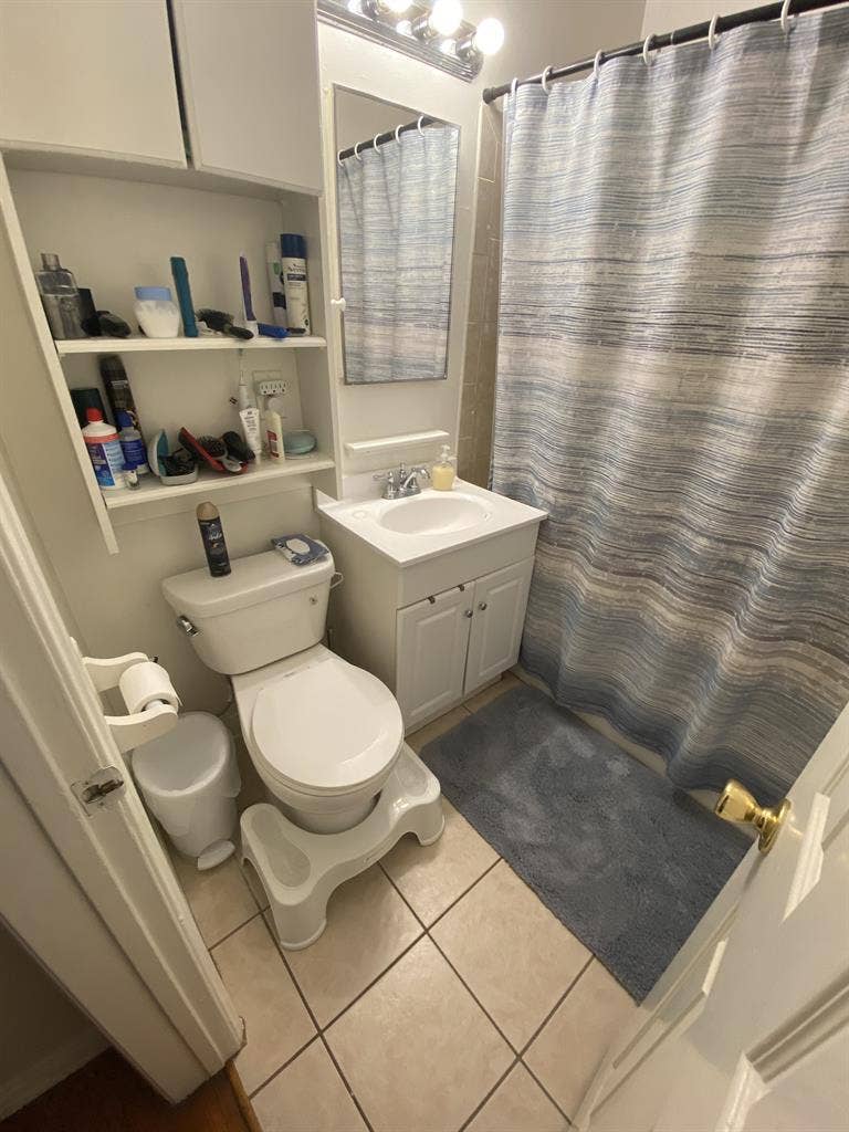 Room for rent in NoHo