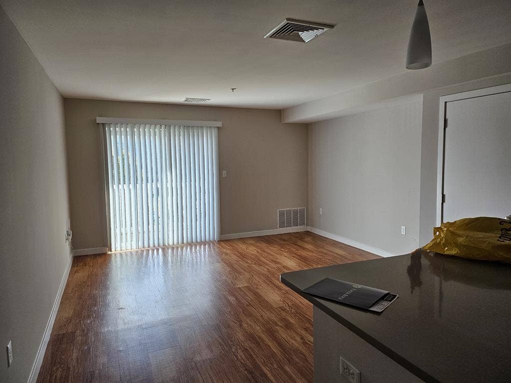 bath apt for rent in Nashua