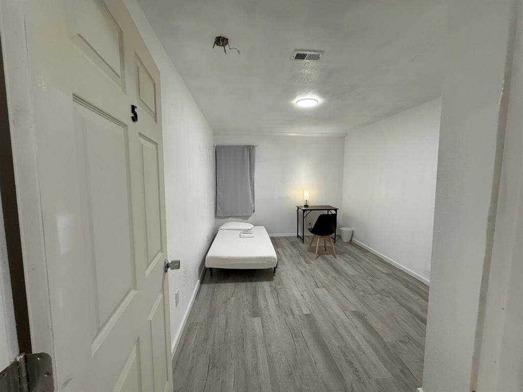 8 BR in Fort Worth