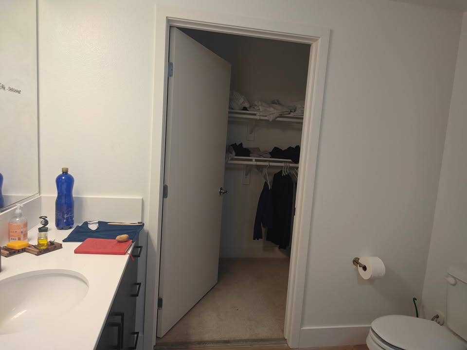 Furnished Room for Rent — Irvine