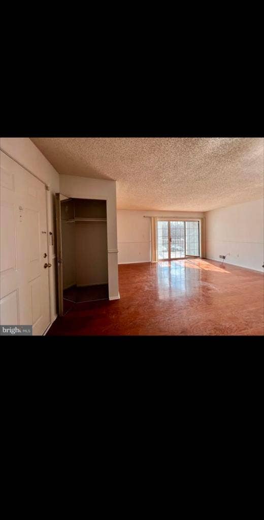 Room For 1 In Franklin Park