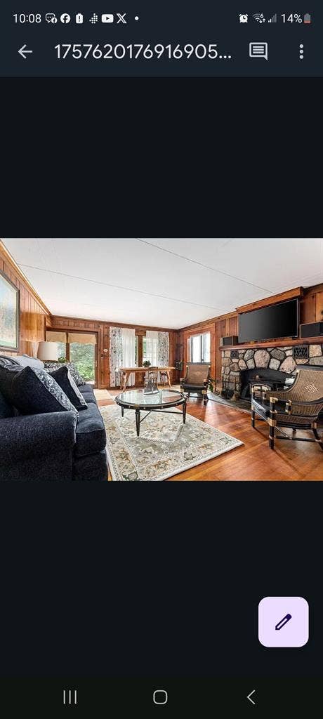 Lake house  sunset views near town