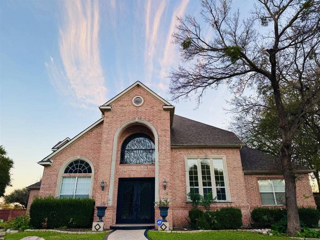 Room for rent in Richardson TX