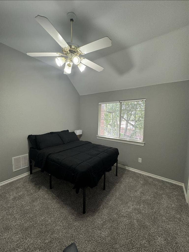 Room for rent in Richardson TX