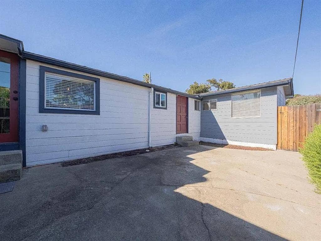 Beautifully Single Family Home.