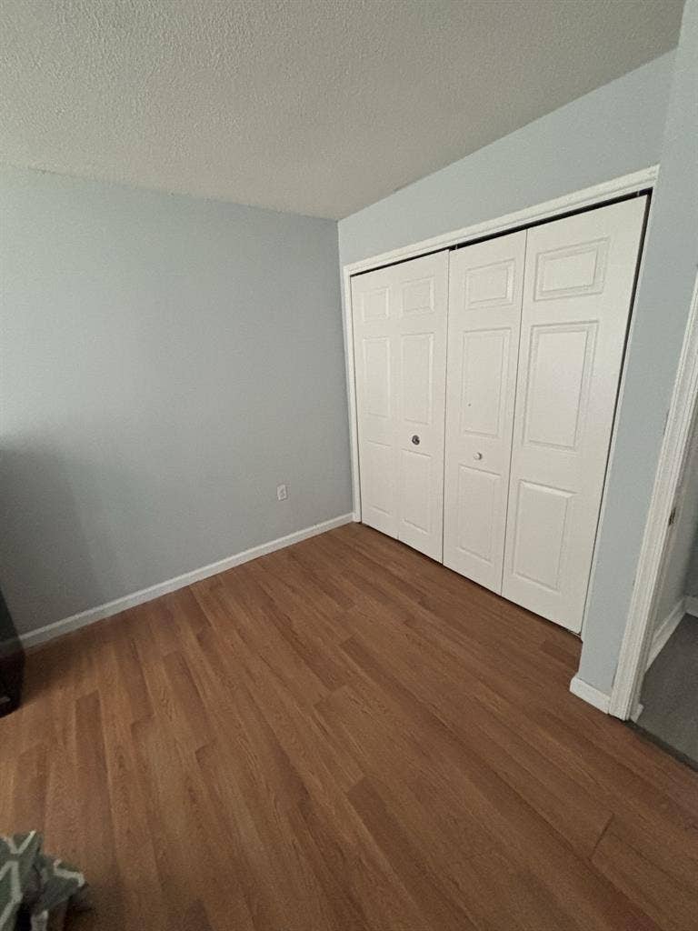 Furnished room for rent