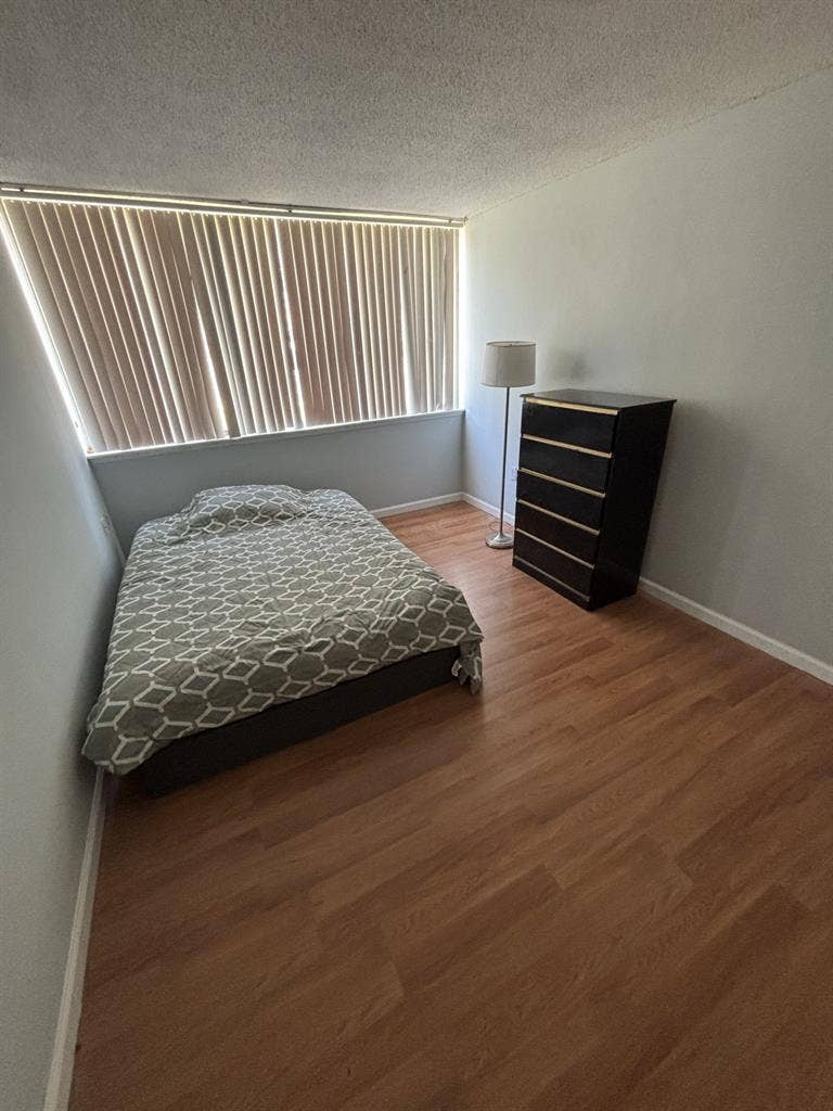 Furnished room for rent