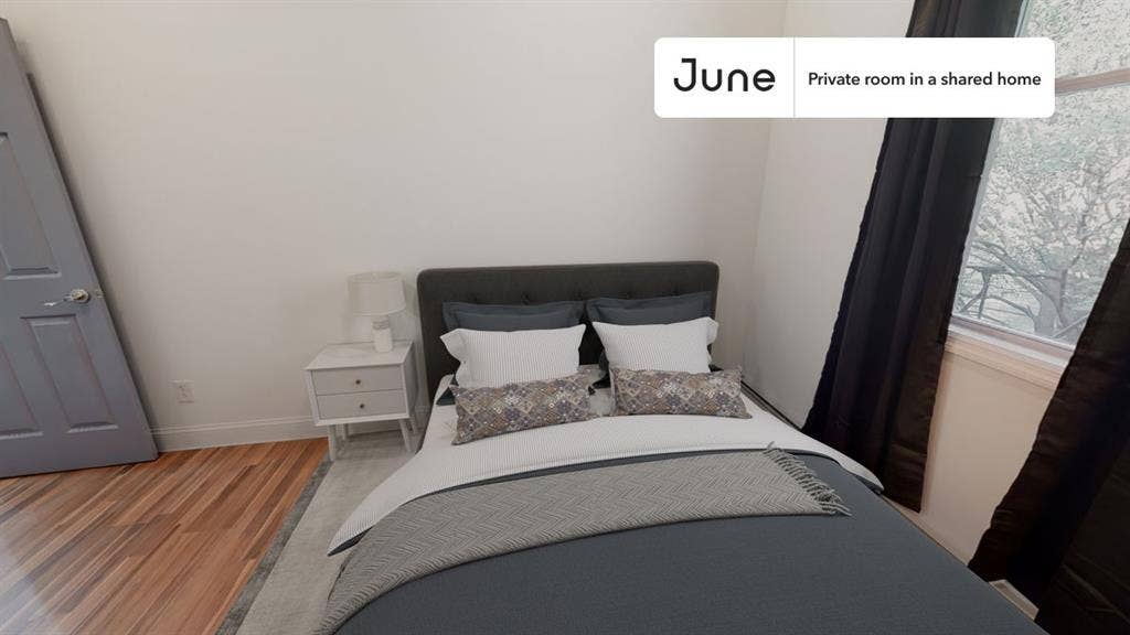 4 BR in New York City