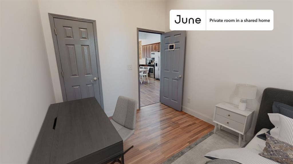 4 BR in New York City