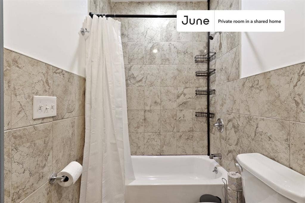 4 BR in New York City