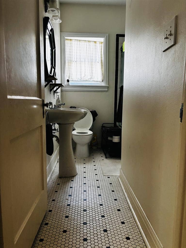 Subleasing b in house.